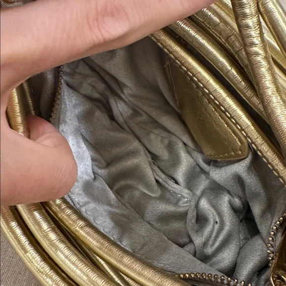 Gold Handbag - Picture 12 of 12